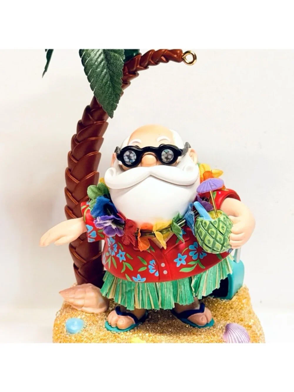 Hallmark Keepsake Ornament Santa's Hula-Day 2004 READ